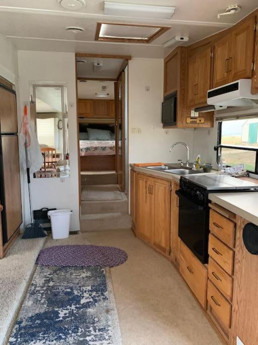 Mission Mountain Camper Apartman Saint Ignatius Kültér fotó